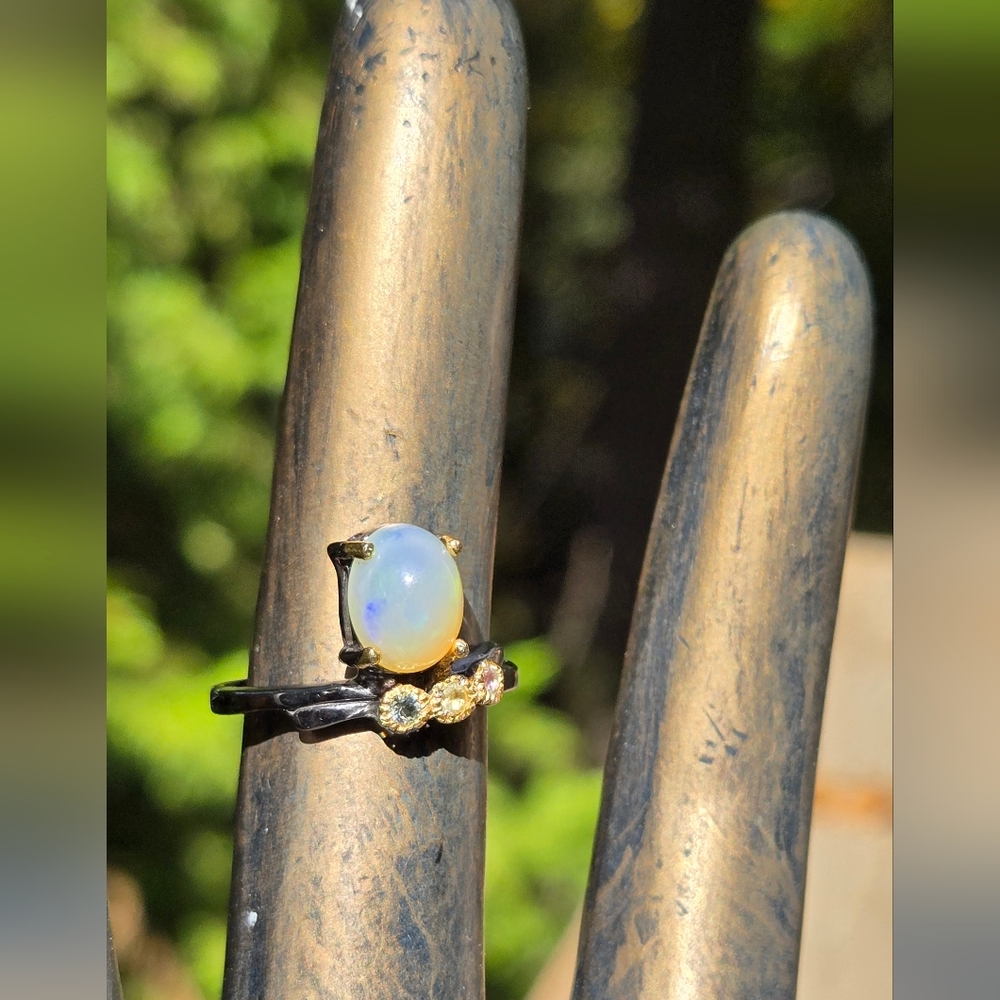 Opal & Topaz Natural Gemstone Stetling Rhodium & Gold Ring Sz7 - Picture 4 of 9